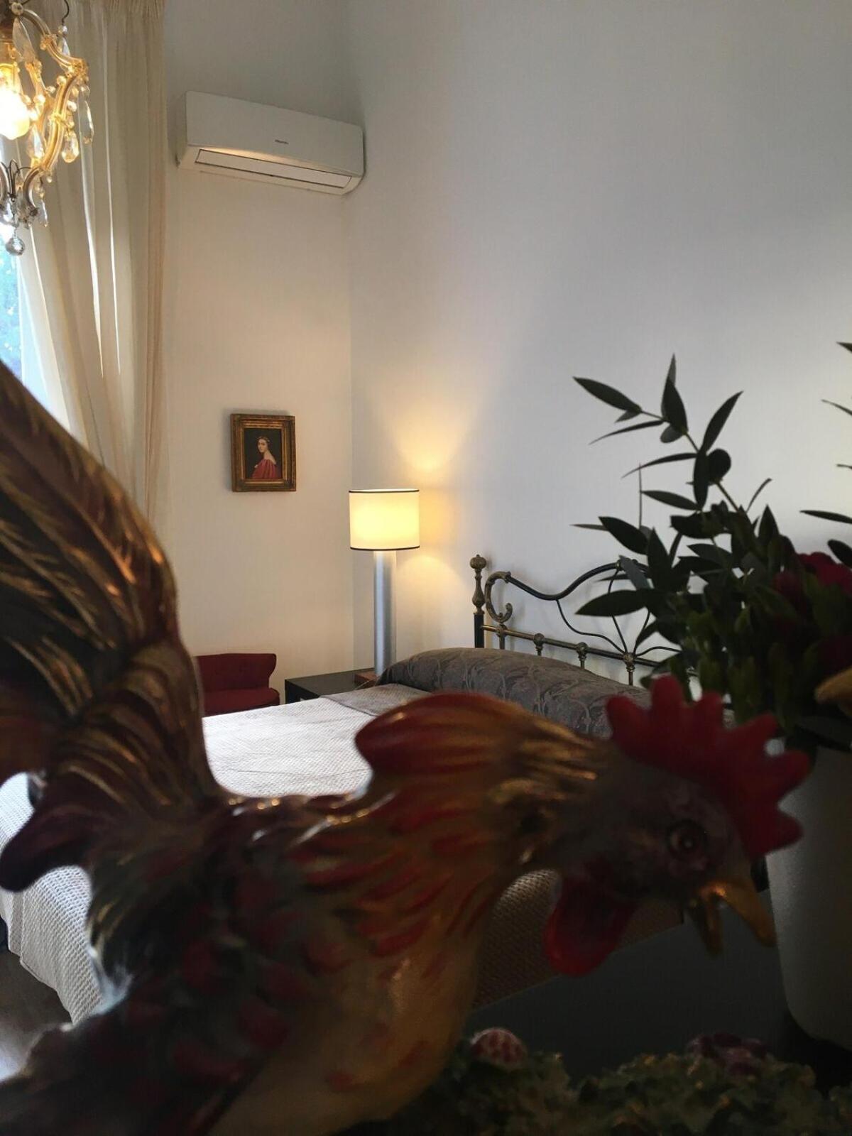 Maria Rosaria A Santa Chiara Spaccanapoli Apartment Exterior photo